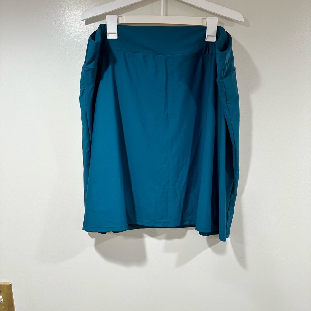 Calypsa knee length swim skort 4X